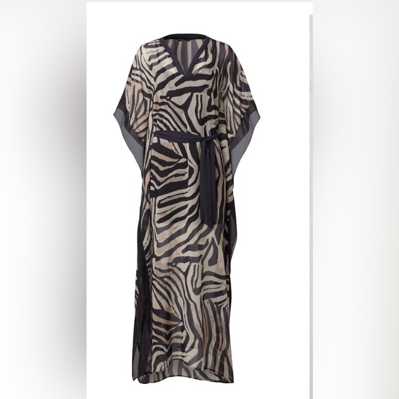 NWOT VENUS Plus Size Animal Print Caftan Dress - Picture 3 of 5